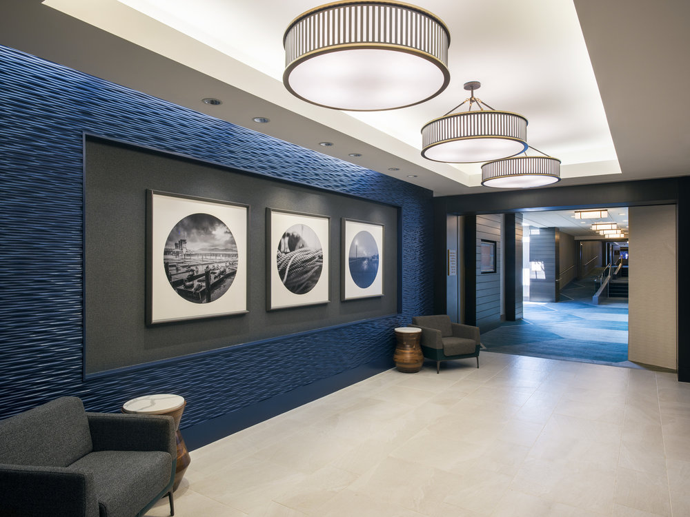 SheratonFishermansWharf_Elevator Landing Lobby_CreditMichaelWeber.jpg