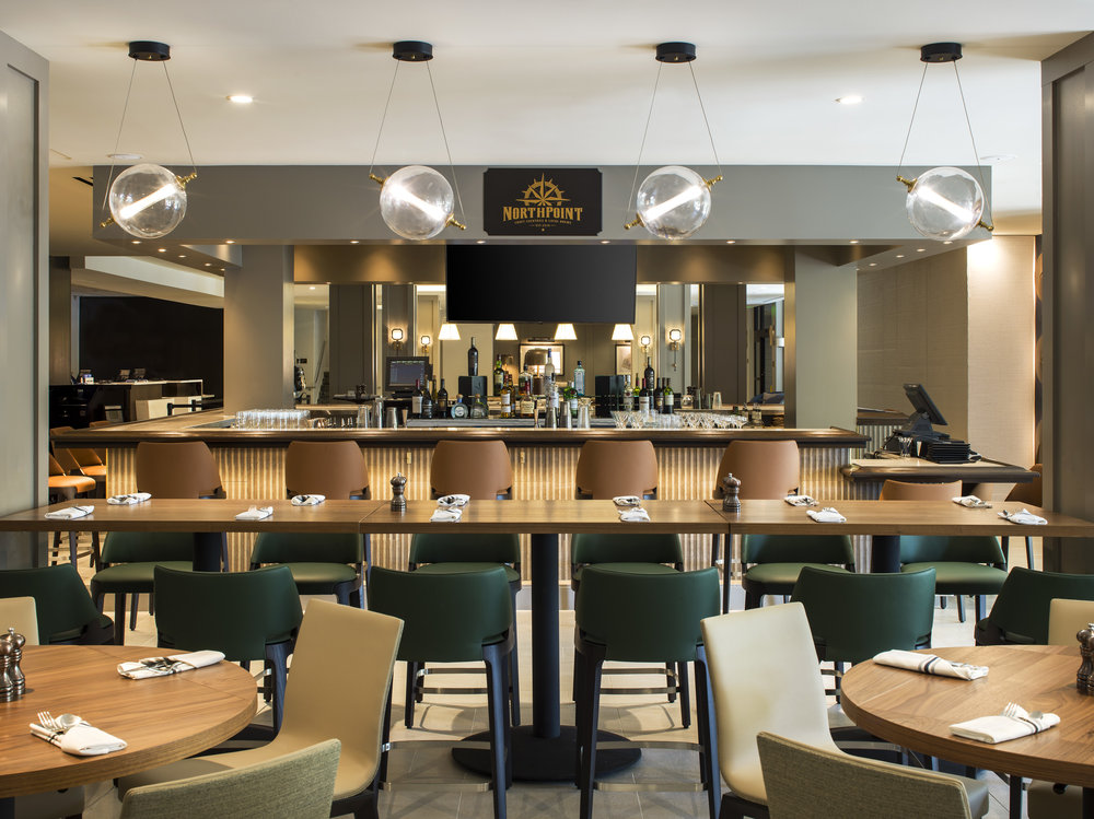 SheratonFishermansWharf_Northpoint Bar_CreditMichaelWeber.jpg