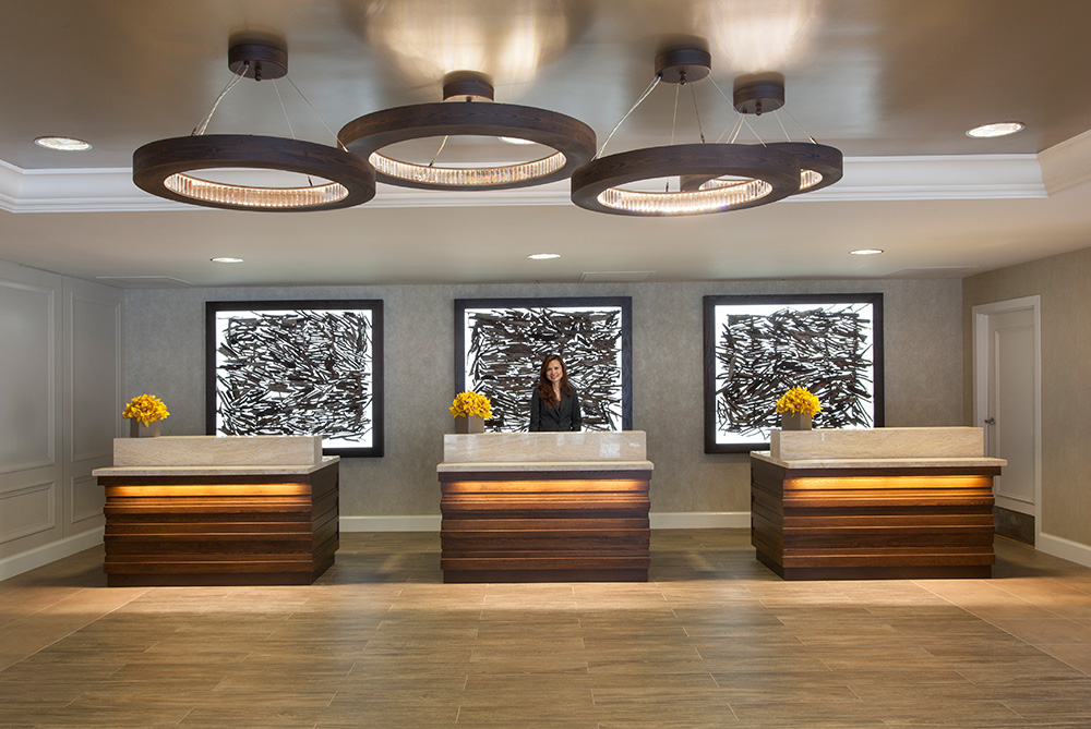 interior-frontdesk.jpg